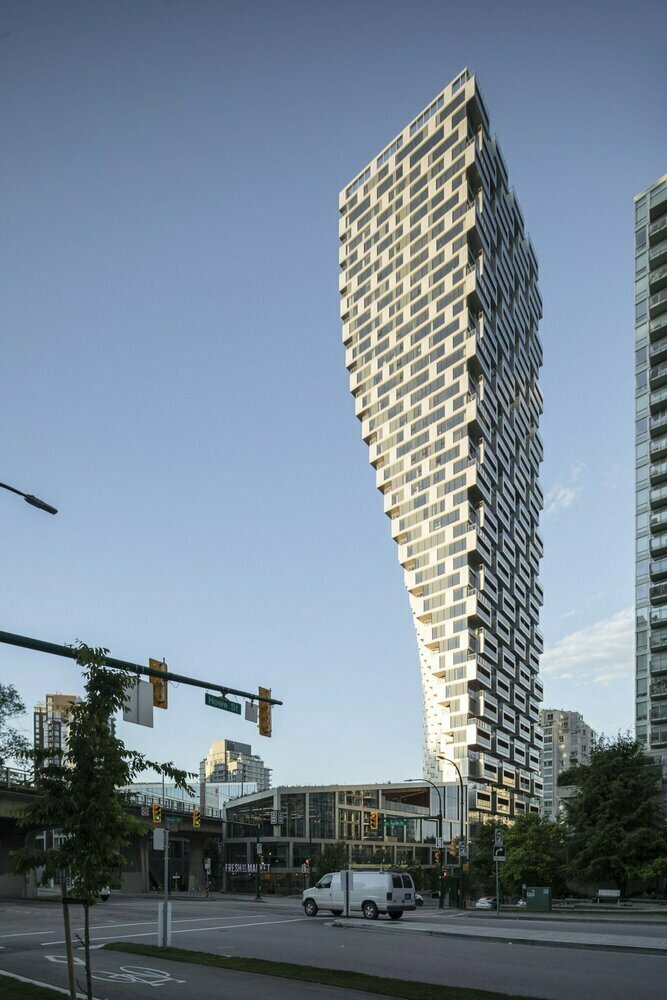 667x1000, 113 Kb / , Vancouver House