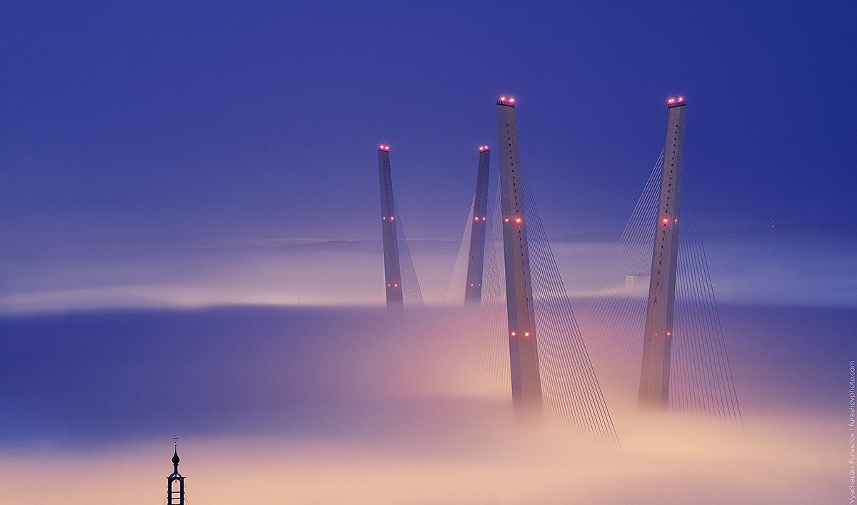 1200x708, 99 Kb / Владивосток, мост, туман