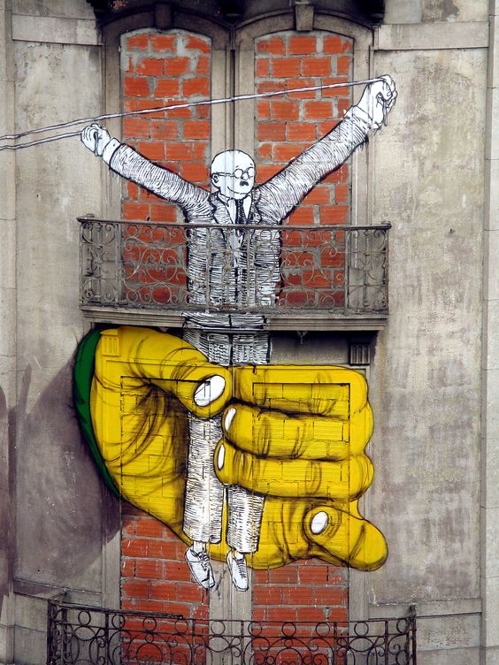 564x752, 111 Kb / граффити, мужчина, рука, балкон, кирпичи, лиссабон
