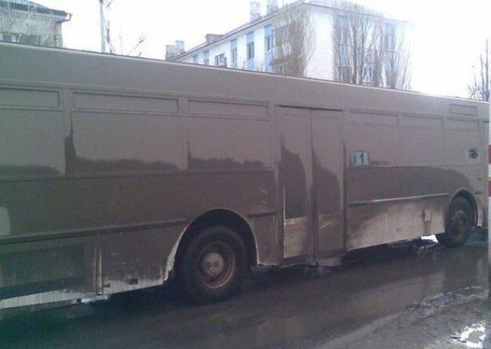 700x497, 51 Kb / грязь, автобус