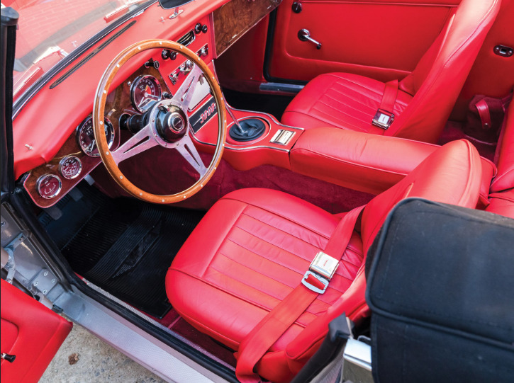 725x541, 159 Kb / автомобиль, салон, кожа, красный, кабриолет, Austin-Healey Sprite 1959, Остин, ретромобиль