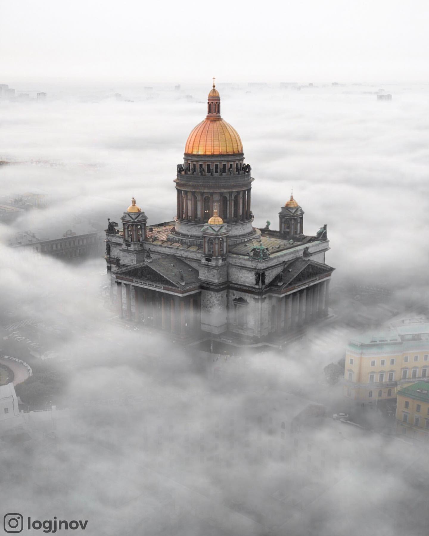 1440x1800, 102 Kb / туман, купол, Санкт-Петербург