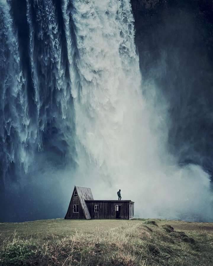 720x900, 60 Kb / дом, водопад