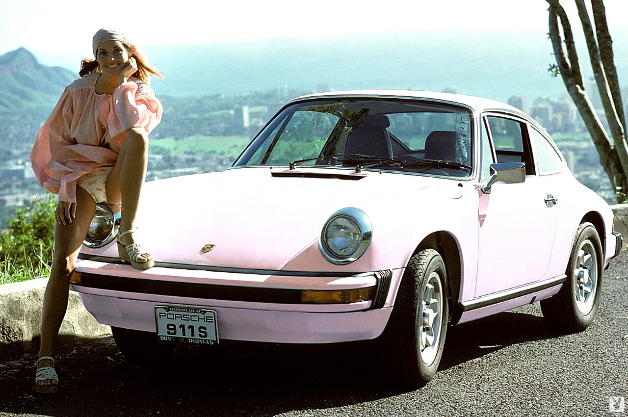 1280x850, 277 Kb / Marilyn Lange, машина, машинка, автомобиль, красивый, розовый, porsche