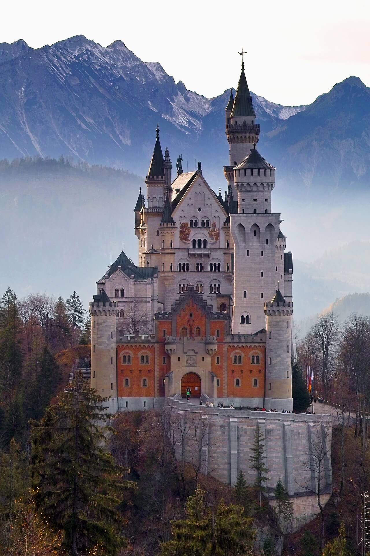 1280x1920, 289 Kb / Neuschwanstein Castle, Germany, замок, Германия, крепость, горы, Нойшванштайн