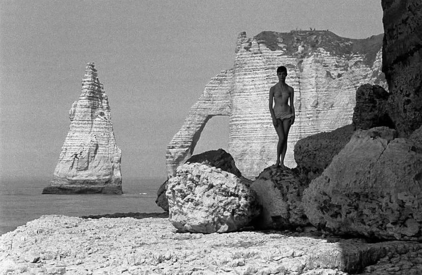 830x540, 95 Kb / Frank Horvat, Etretat, France, /, 1959, , 