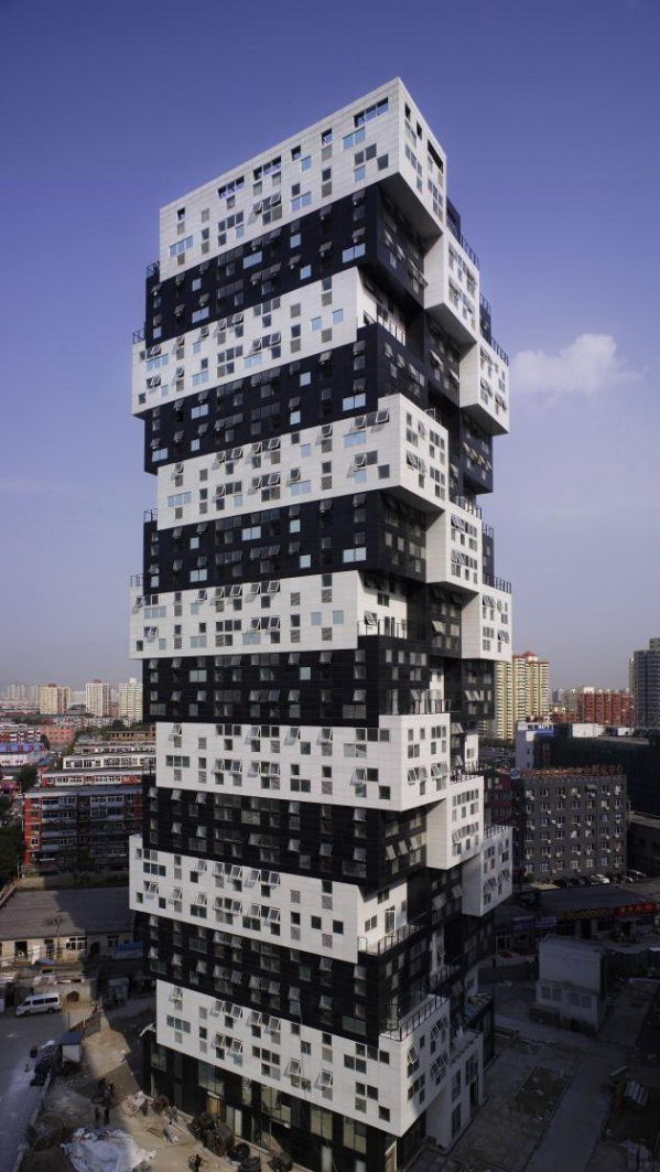 599x1063, 170 Kb / здание, черное, белое