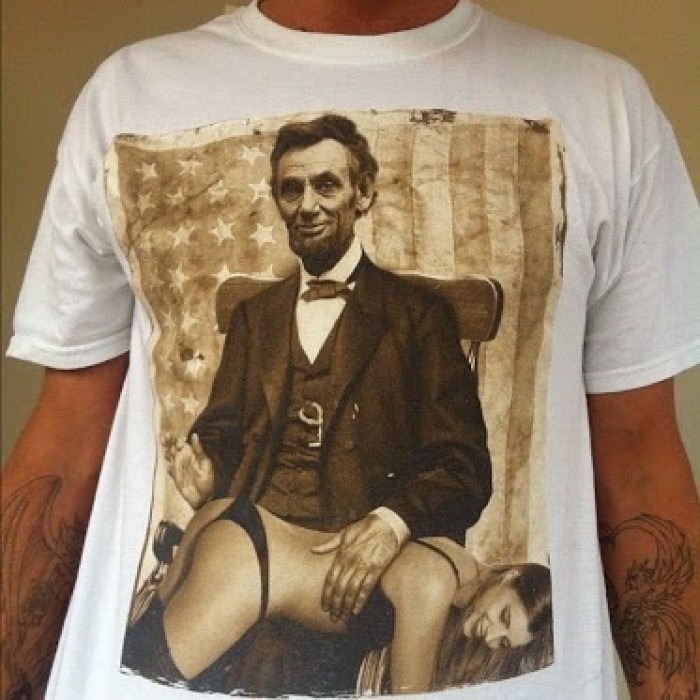 700x700, 109 Kb / футболка, президент, линкольн, девушка, зад