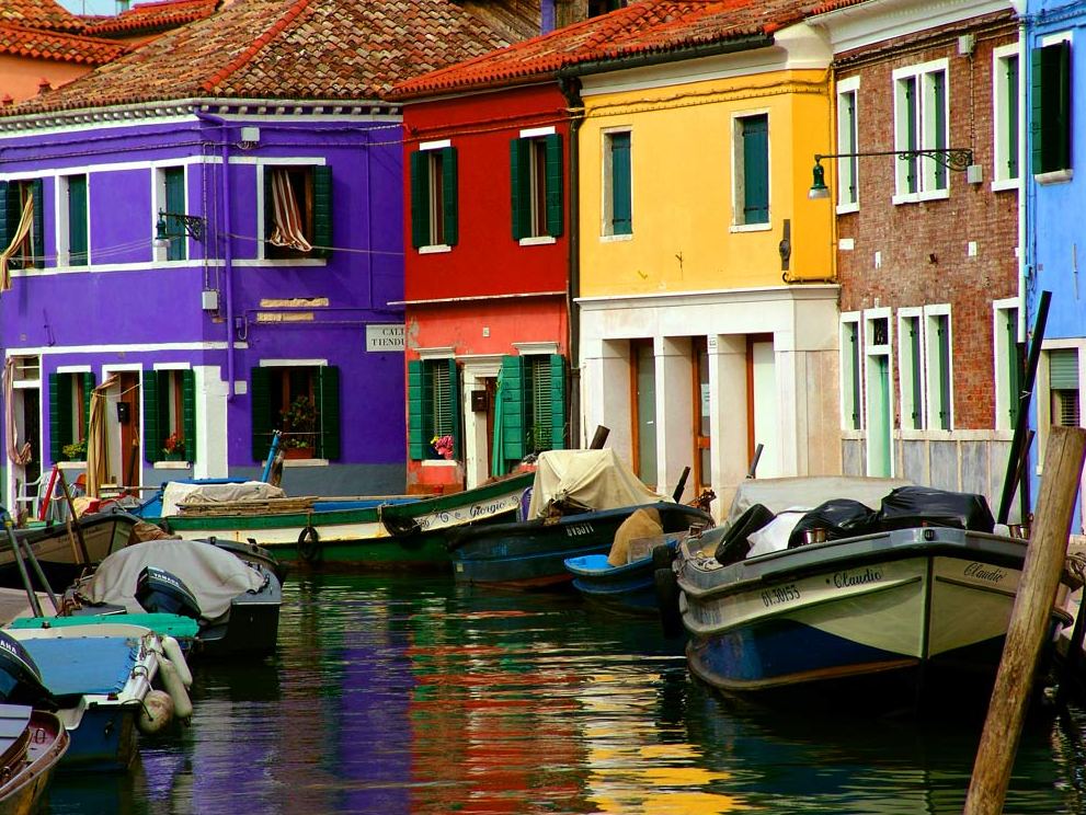 991x744, 174 Kb / венеция, лодки, разноцветное