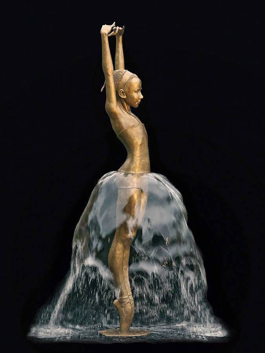 900x1200, 75 Kb / фонтан, девушка, скульптура, маленькая, балерина, танцовщица, Малгожата, Ходаковская, юбка