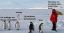 пингвины, Антарктида, база, нацисты, снег, гора, палатка, куртка, пуховик, лопата